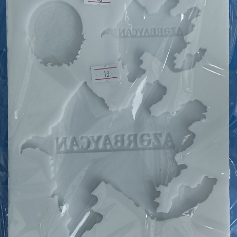 Epoksi Silikon Qəlib 2 Ədədli Azərbaycan Xəritəsi 15x12 Sm Və 8x6.5 Sm