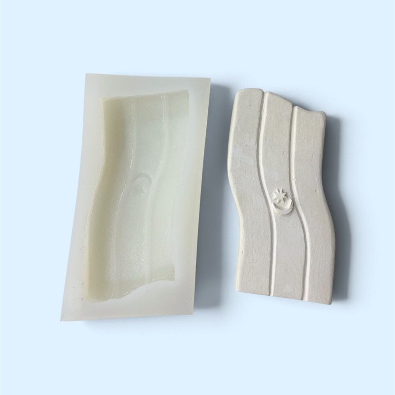 Bayraq Qəlibi Gips Və Şam Üçün 15x7.5x1.8 Sm