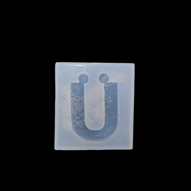 Epoksi Silikon Qəlib Tək Ü Hərfi Açarlıq Qəlibi 5.5x4 Sm