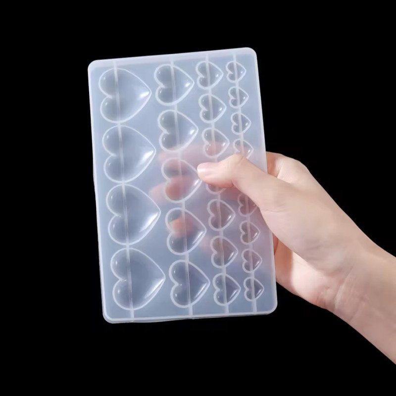 Epoksi Silikon Qəlib Fərqli Ölçülərdə Deşiksiz Çoxlu Ürək Qəlibi 