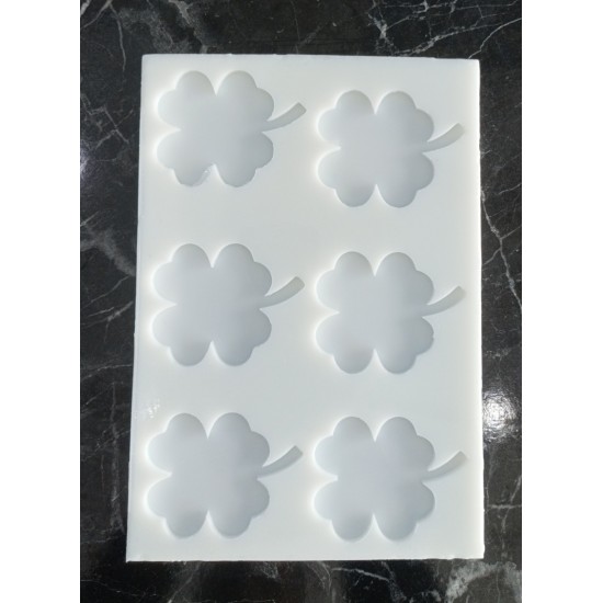 Epoksi Silikon Qəlib Yonca Model Maqnit Qəlibi 6x6x0.5 SM Epoksi Silikon Qəlib Yonca Model Maqnit Qəlibi 6x6x0.5 SM