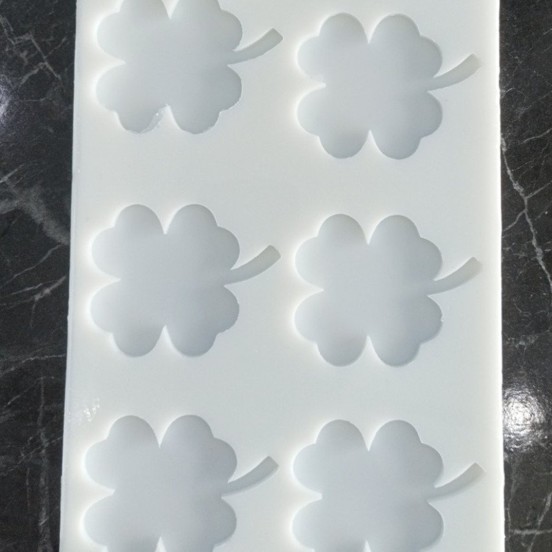 Epoksi Silikon Qəlib Yonca Model Maqnit Qəlibi 6x6x0.5 SM