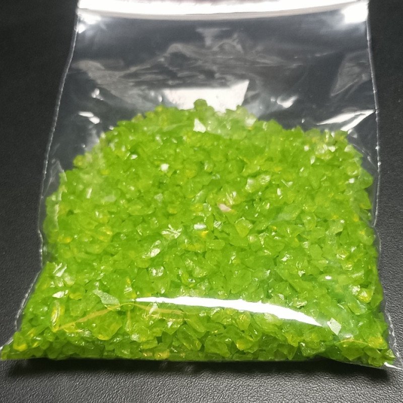 Dekorativ kristal Şüşə qırığı Yaşıl rəng 100 qram