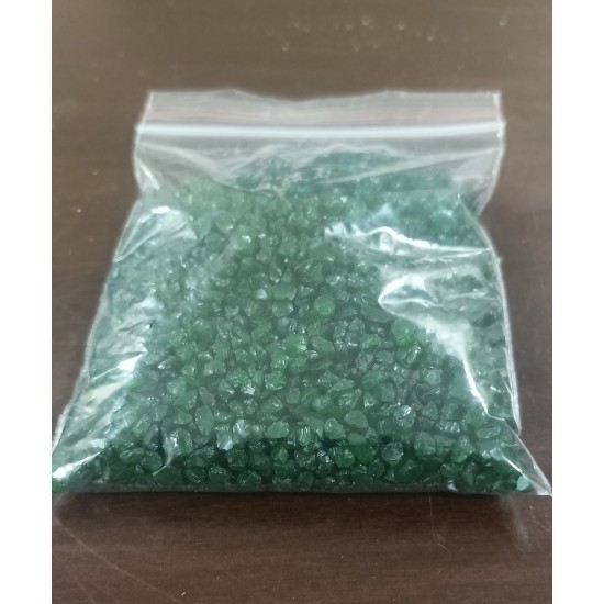 Dekorativ kristal Şüşə qırığı Tünd Yaşıl rəng 100 qram Dekorativ kristal Şüşə qırığı Tünd Yaşıl rəng 100 qram